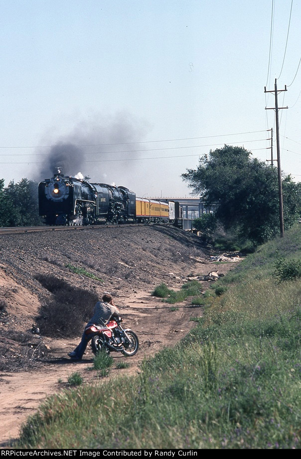 UP 8444 West near Planehaven